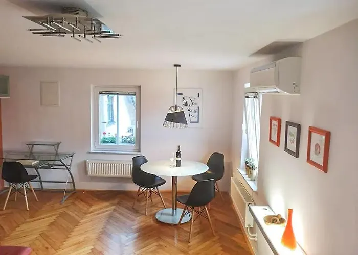 Krakovo By The River Lejlighed *